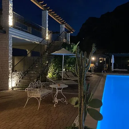 瑟格提尼公寓式酒店 公寓式酒店